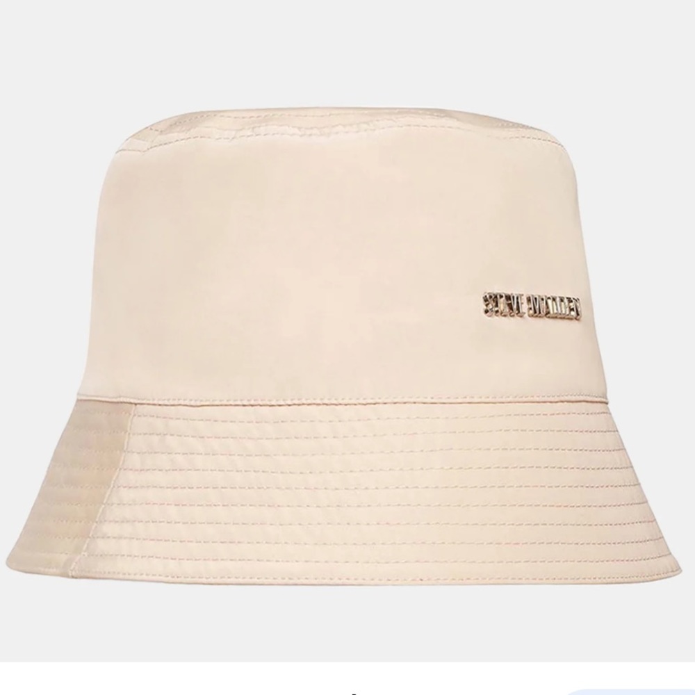 Steve Madden Nylon Bucket Hat Cream NWOt